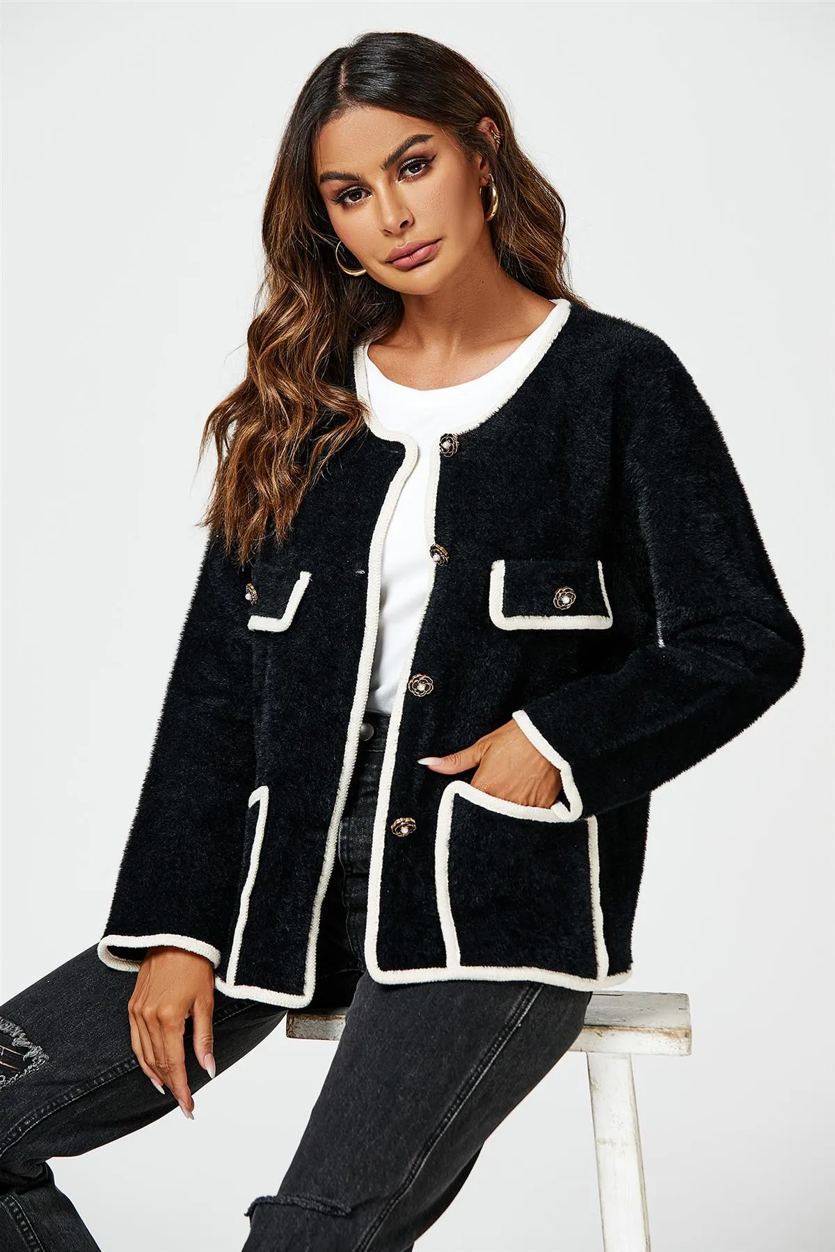 Relaxed Boucle Jacket In Black