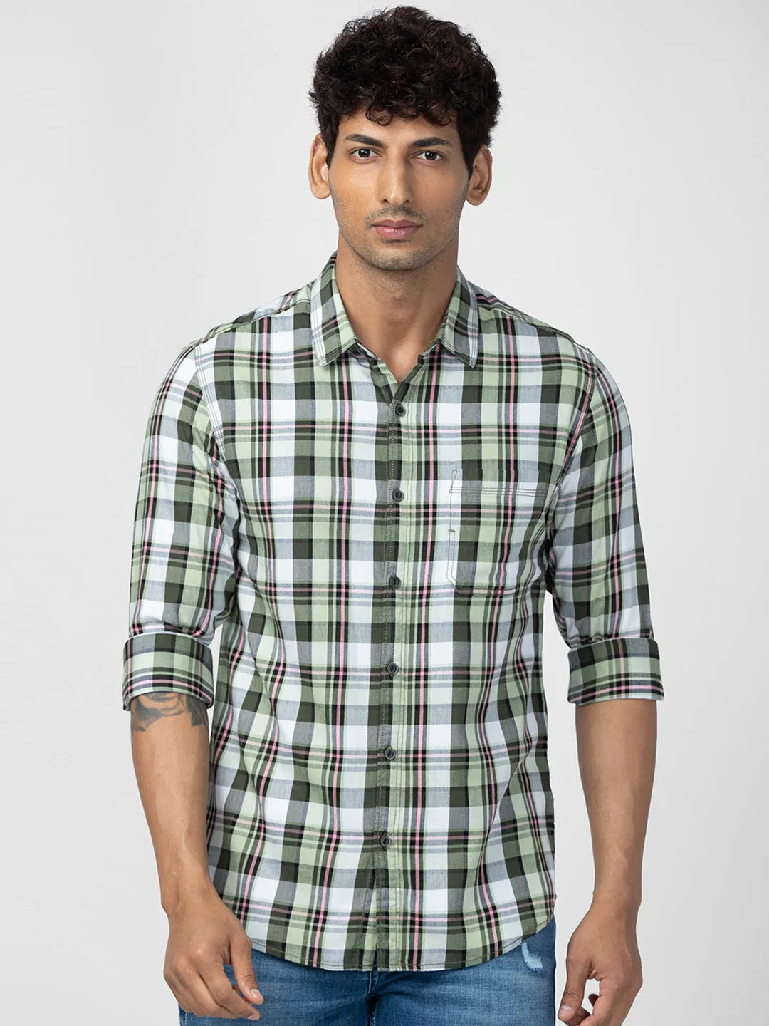 Spykar Men Olive Green Cotton Slim Fit Checkered Shirt